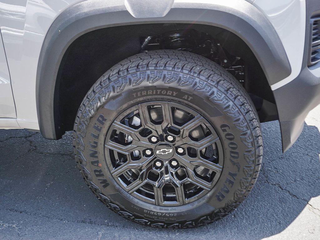 new 2026 Chevrolet Colorado car, priced at $42,217