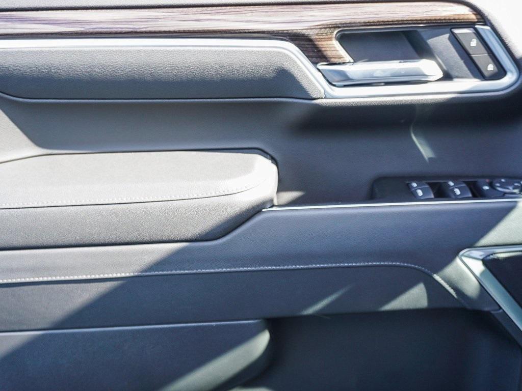 new 2026 Chevrolet Silverado 1500 car, priced at $43,295