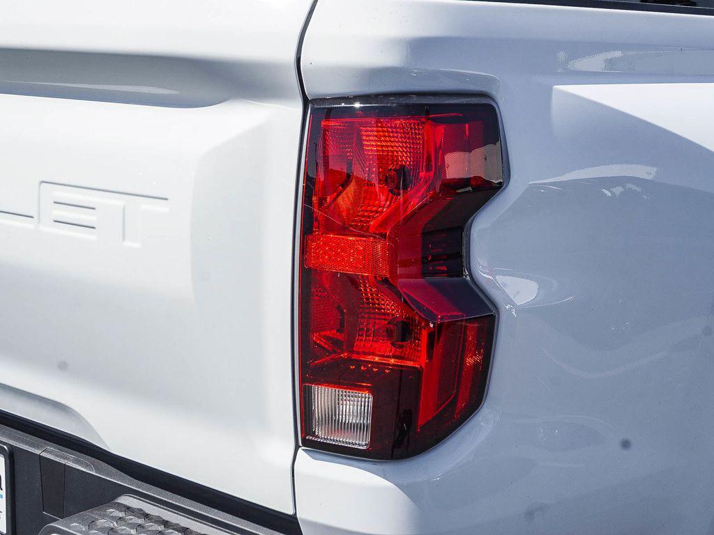 new 2026 Chevrolet Colorado car, priced at $44,090