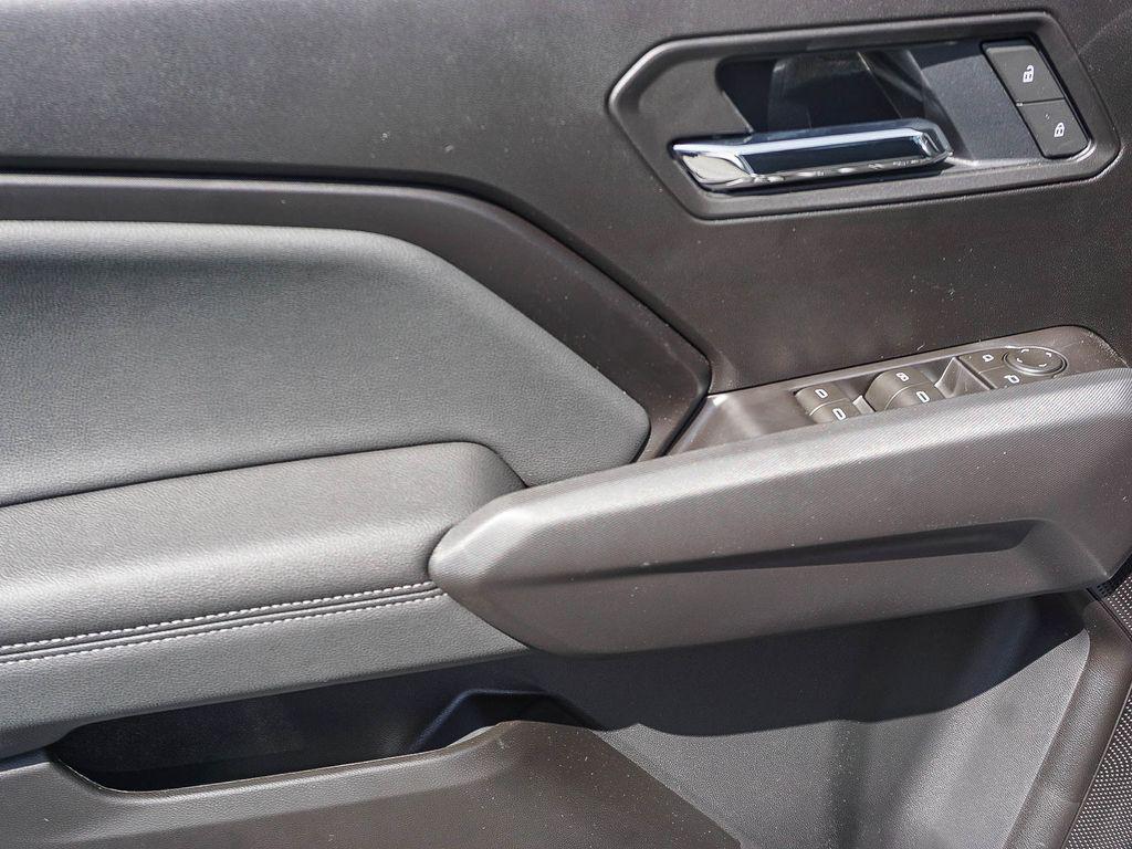 new 2026 Chevrolet Colorado car, priced at $44,090