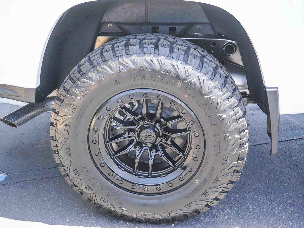 new 2026 Chevrolet Colorado car, priced at $44,090