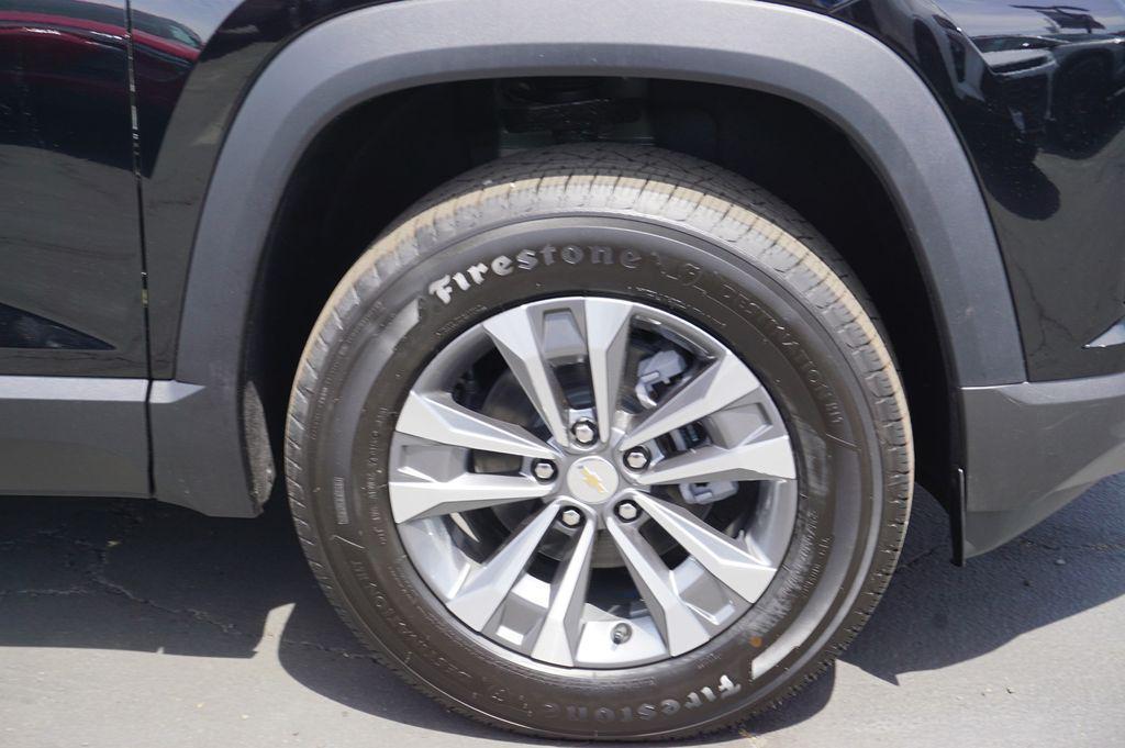 new 2026 Chevrolet Equinox car, priced at $26,295