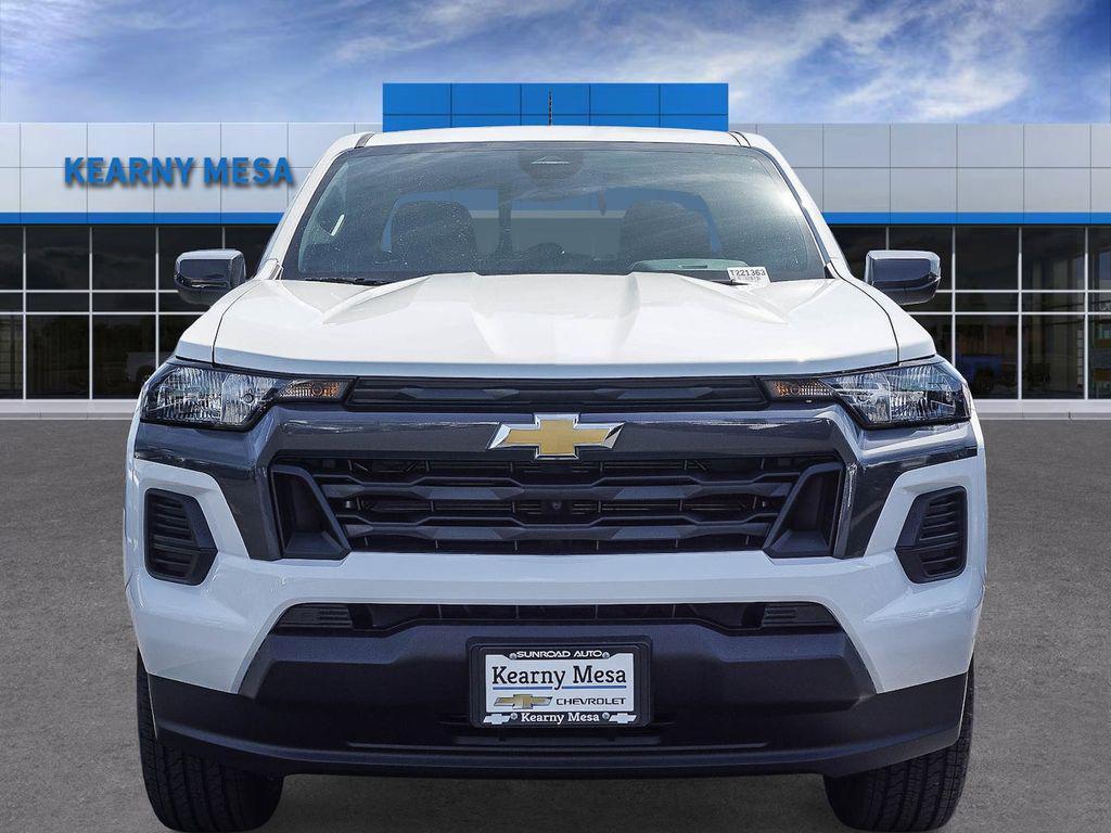 new 2026 Chevrolet Colorado car, priced at $33,095