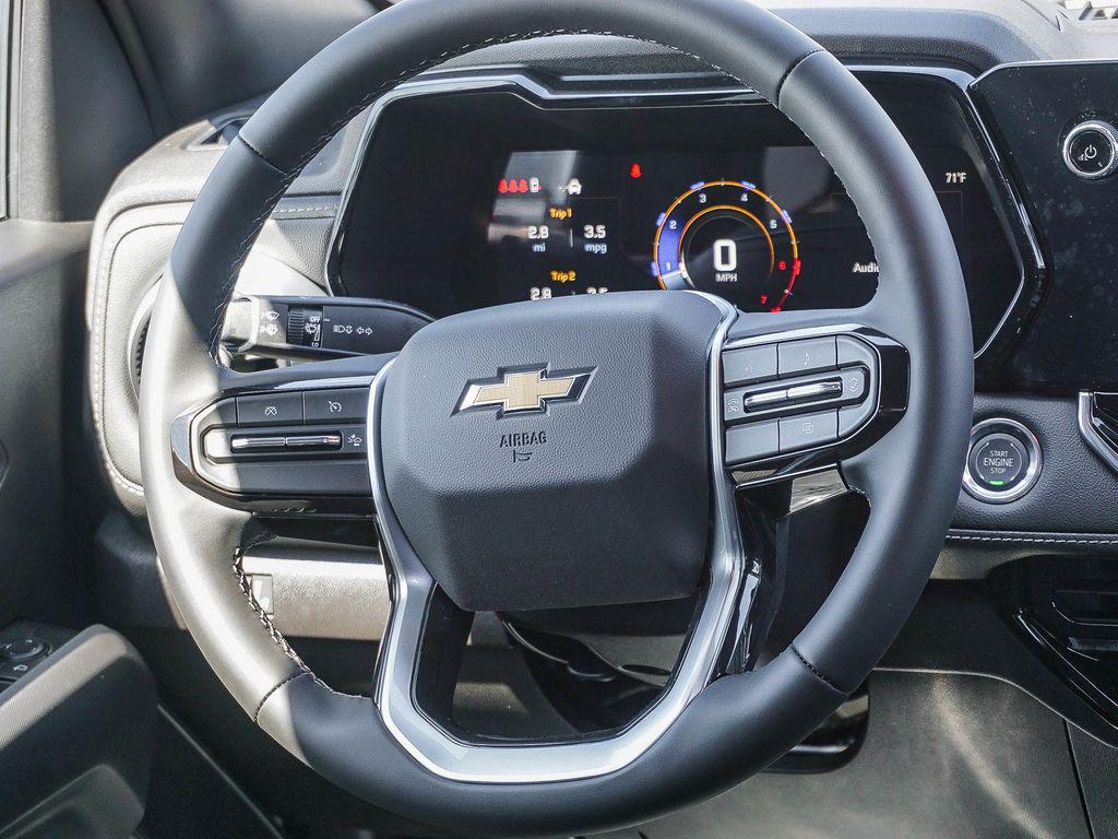 new 2026 Chevrolet Colorado car, priced at $33,095