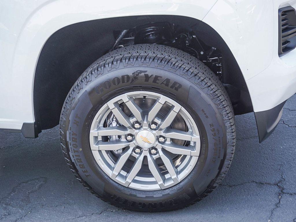 new 2026 Chevrolet Colorado car, priced at $33,095