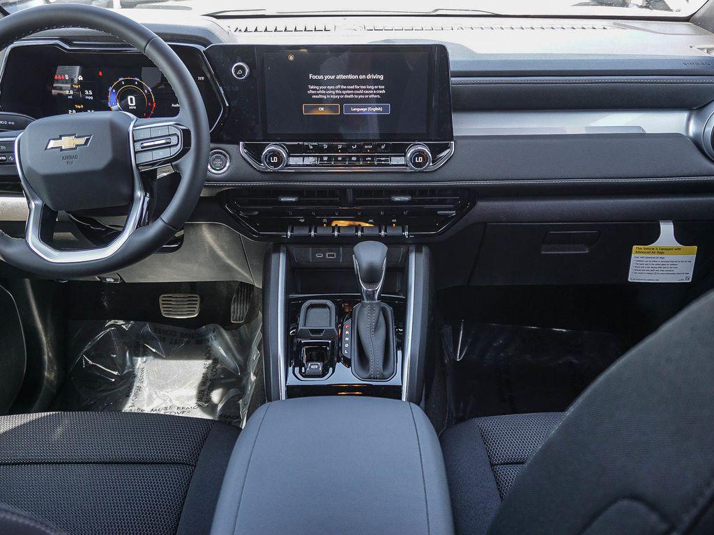 new 2026 Chevrolet Colorado car, priced at $33,095