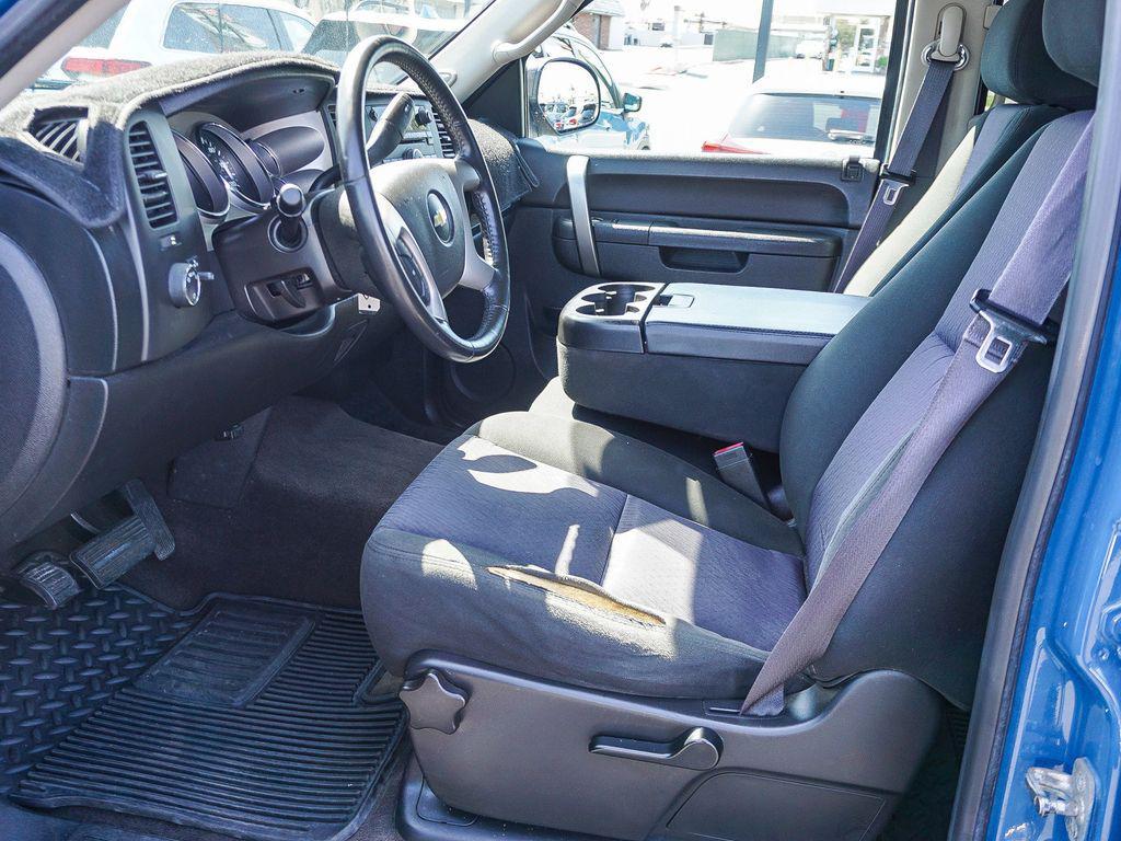 used 2013 Chevrolet Silverado 1500 car, priced at $14,899