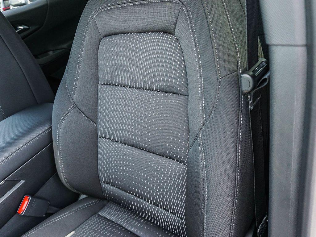 new 2026 Chevrolet Equinox car, priced at $27,340
