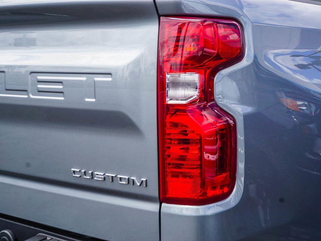 new 2026 Chevrolet Silverado 1500 car, priced at $42,760