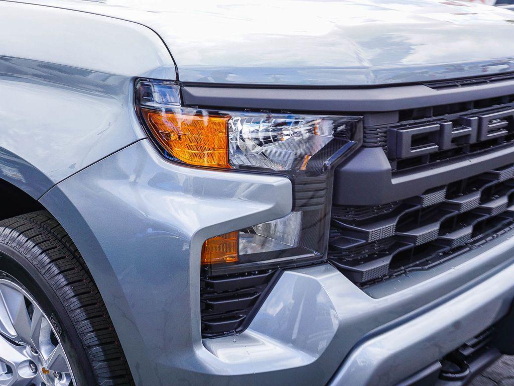 new 2026 Chevrolet Silverado 1500 car, priced at $42,760
