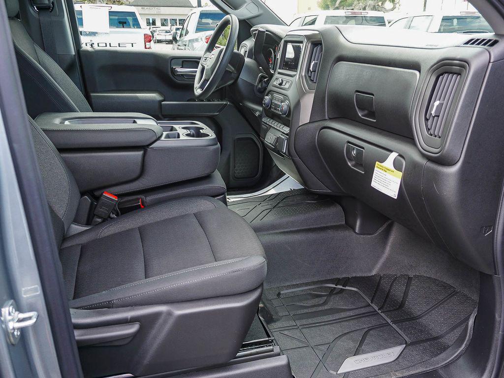 new 2026 Chevrolet Silverado 1500 car, priced at $42,760