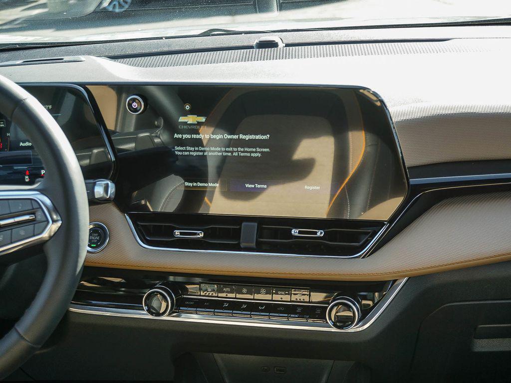 new 2026 Chevrolet Equinox car, priced at $32,235