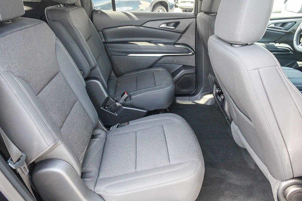 new 2026 Chevrolet Traverse car, priced at $37,795