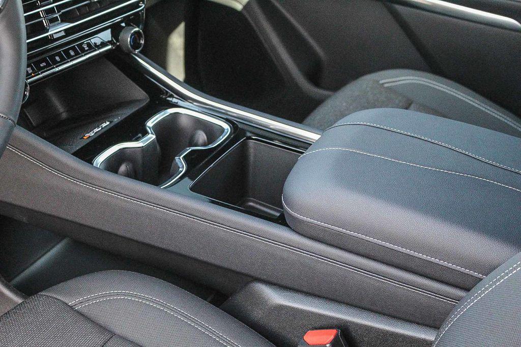 new 2026 Chevrolet Traverse car, priced at $37,795