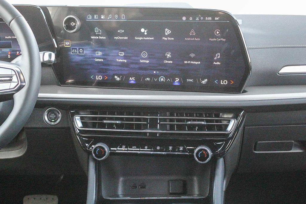 new 2026 Chevrolet Traverse car, priced at $37,795
