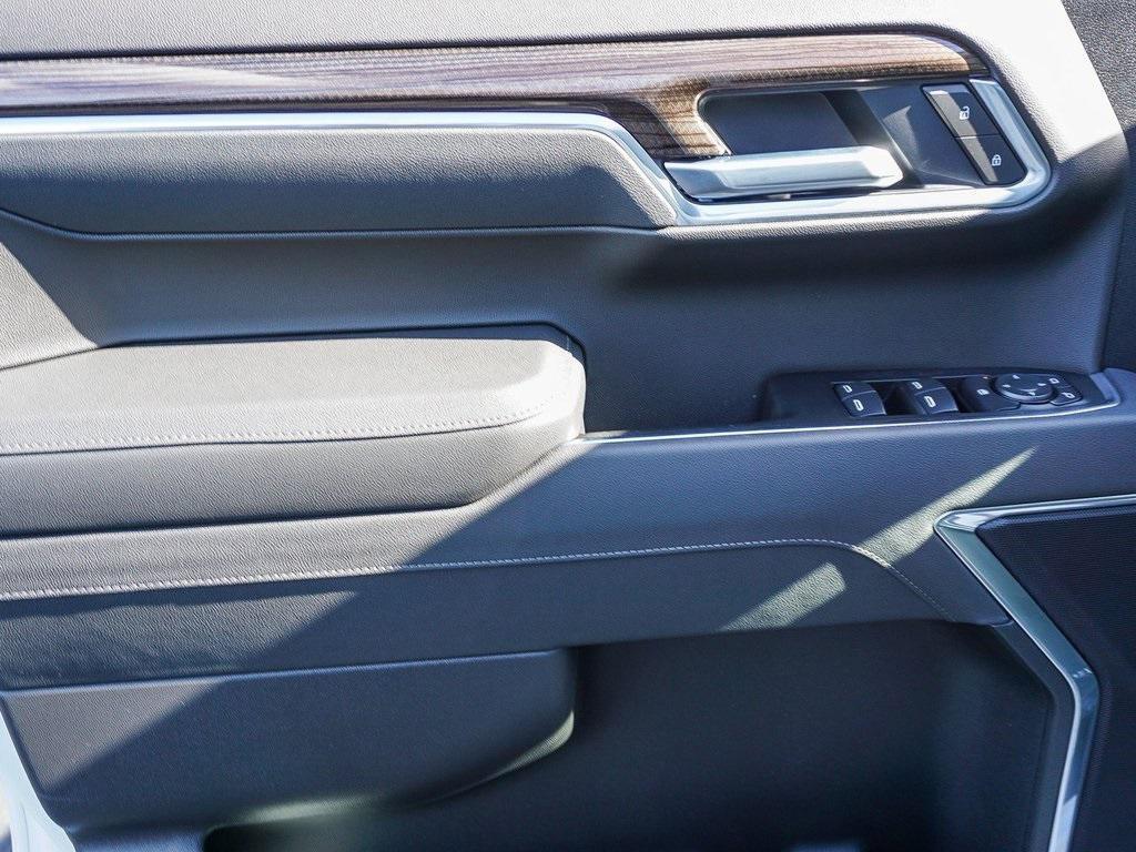 new 2026 Chevrolet Silverado 1500 car, priced at $43,295