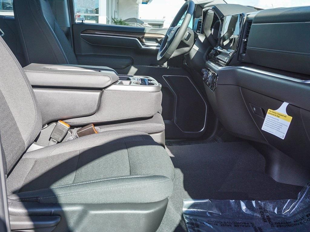 new 2026 Chevrolet Silverado 1500 car, priced at $43,295