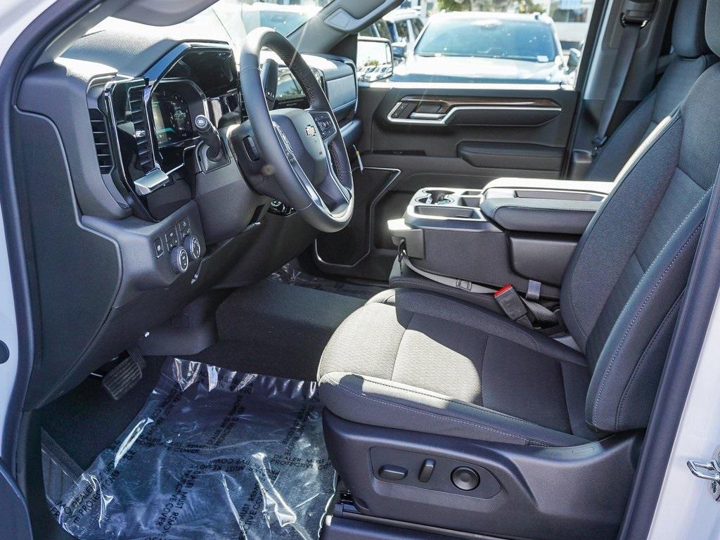 new 2026 Chevrolet Silverado 1500 car, priced at $43,295