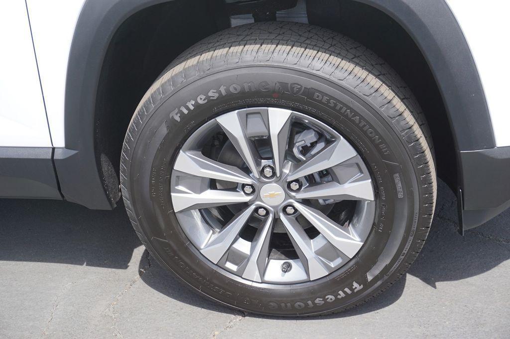 new 2026 Chevrolet Equinox car, priced at $26,295
