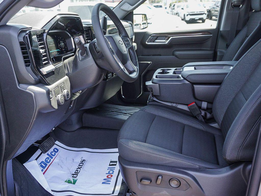 new 2026 Chevrolet Silverado 1500 car, priced at $47,255