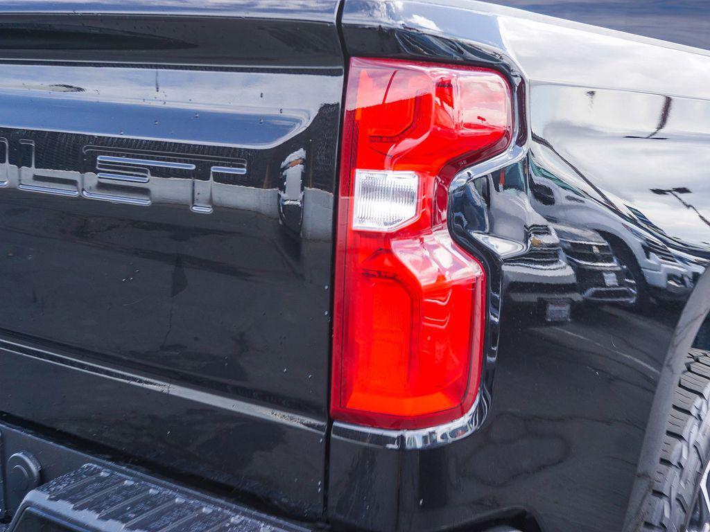 used 2021 Chevrolet Silverado 1500 car, priced at $31,917