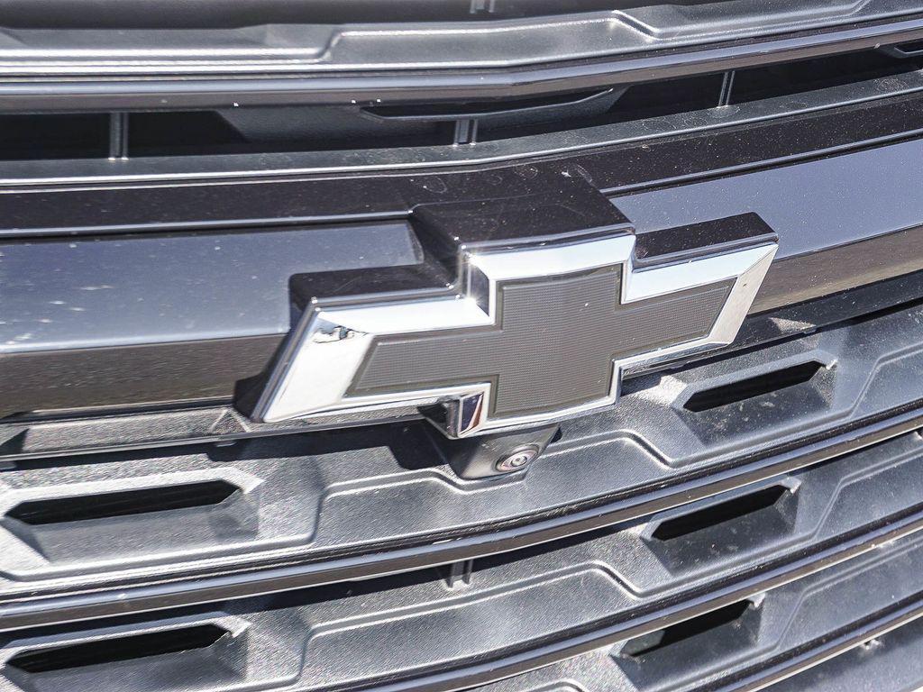 used 2026 Chevrolet Traverse car, priced at $43,102