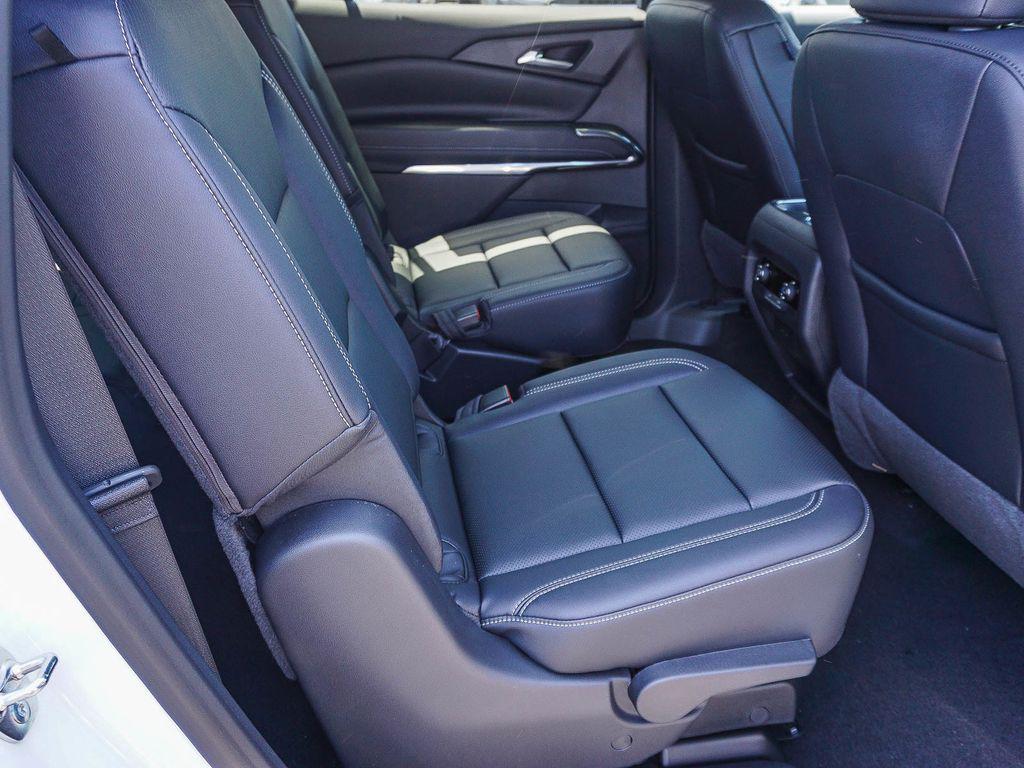 new 2026 Chevrolet Traverse car, priced at $43,795