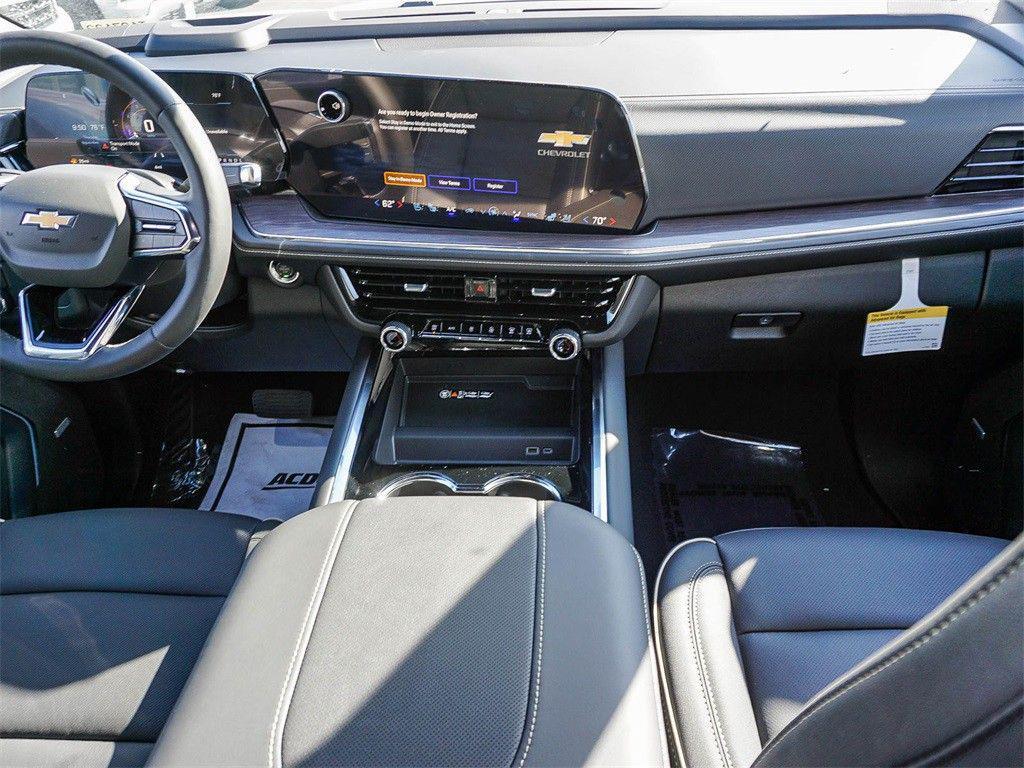 new 2026 Chevrolet Suburban car, priced at $76,895