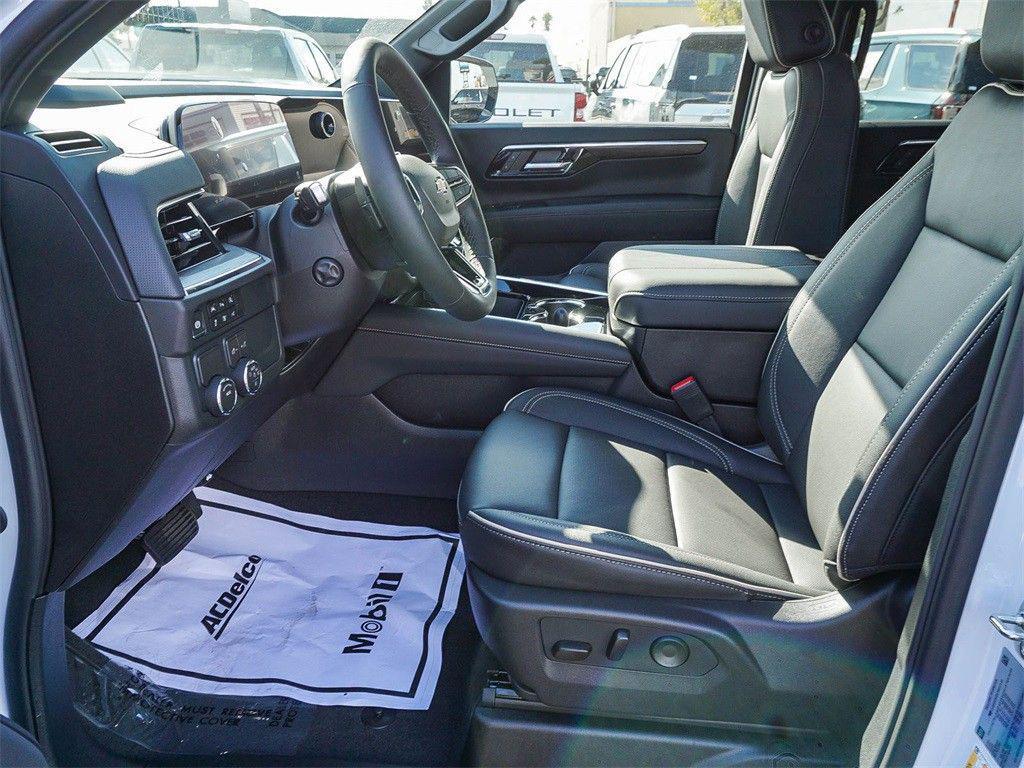 new 2026 Chevrolet Suburban car, priced at $76,895
