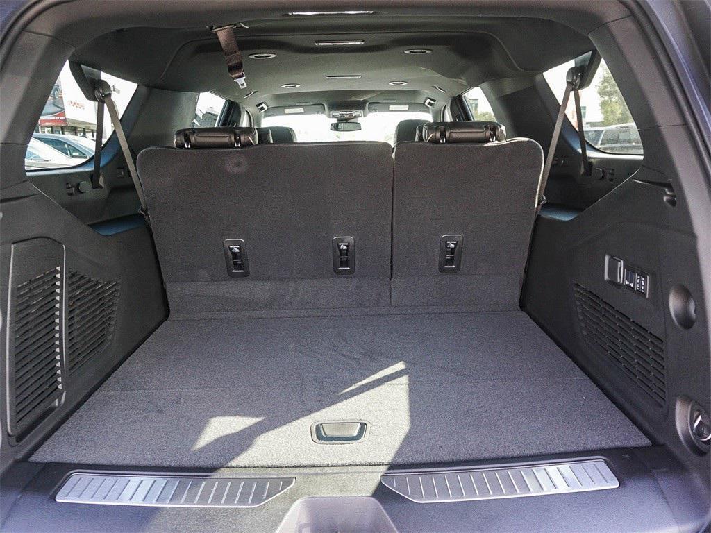 new 2026 Chevrolet Suburban car, priced at $78,185