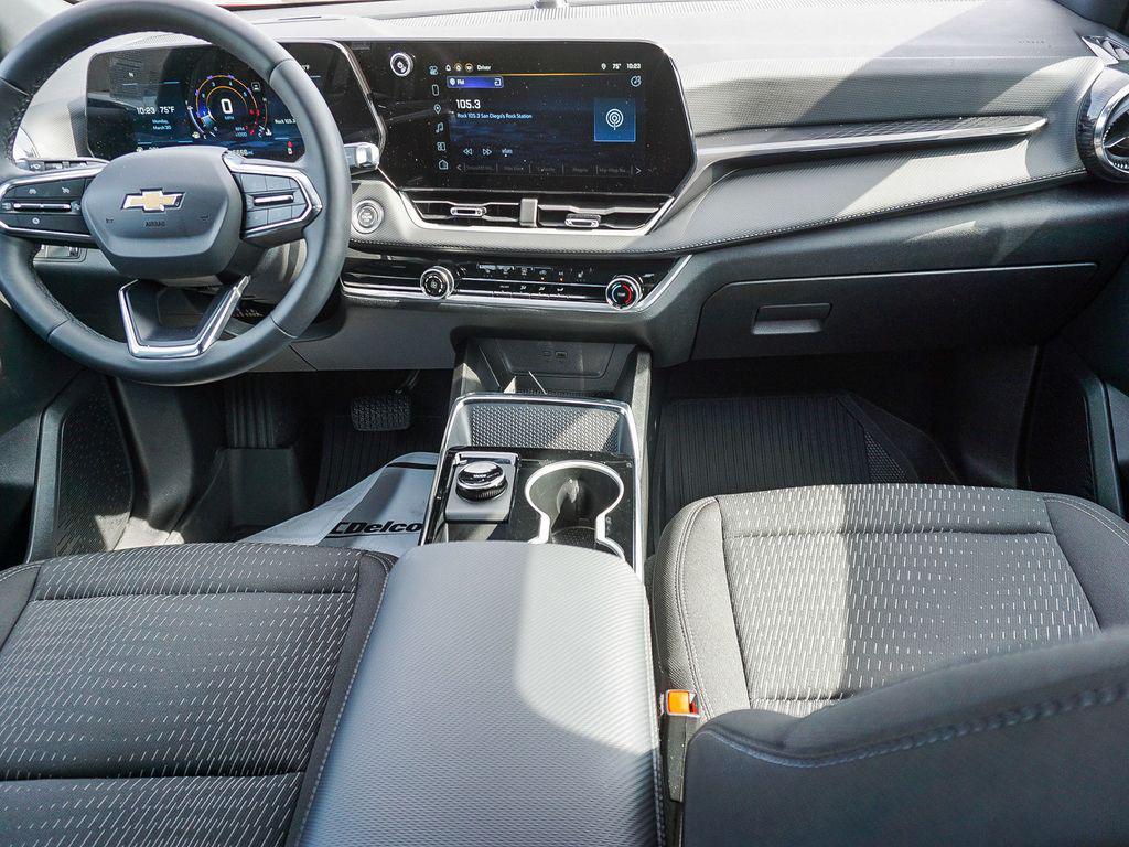 used 2026 Chevrolet Equinox car, priced at $28,995