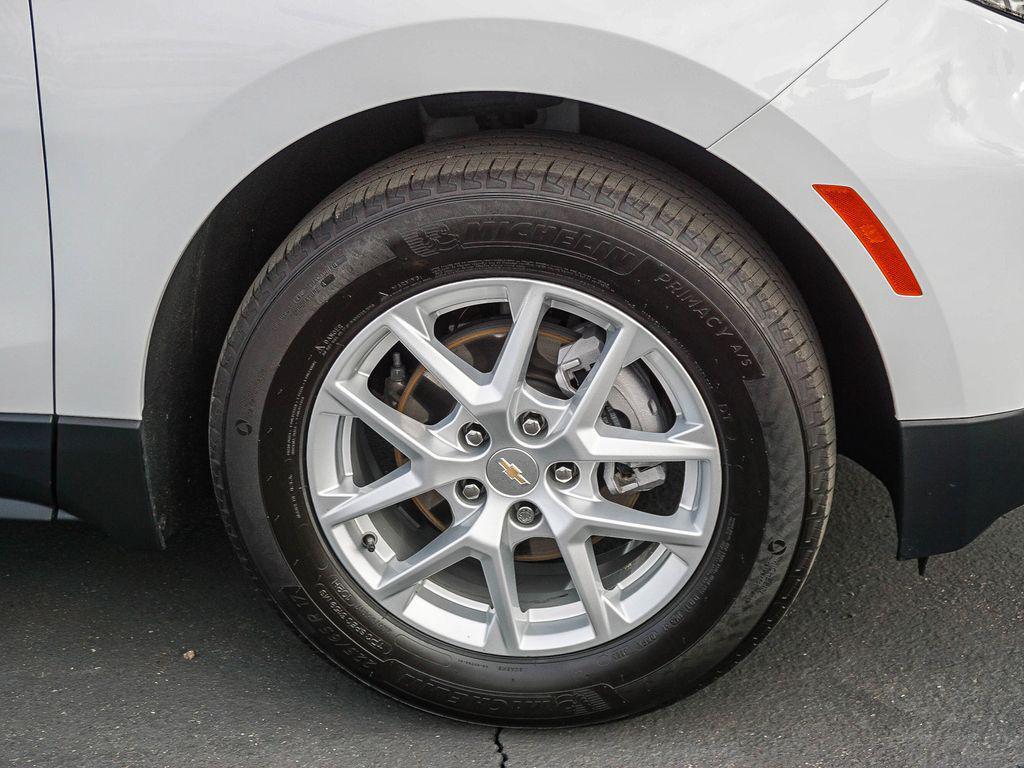 used 2024 Chevrolet Equinox car, priced at $19,986