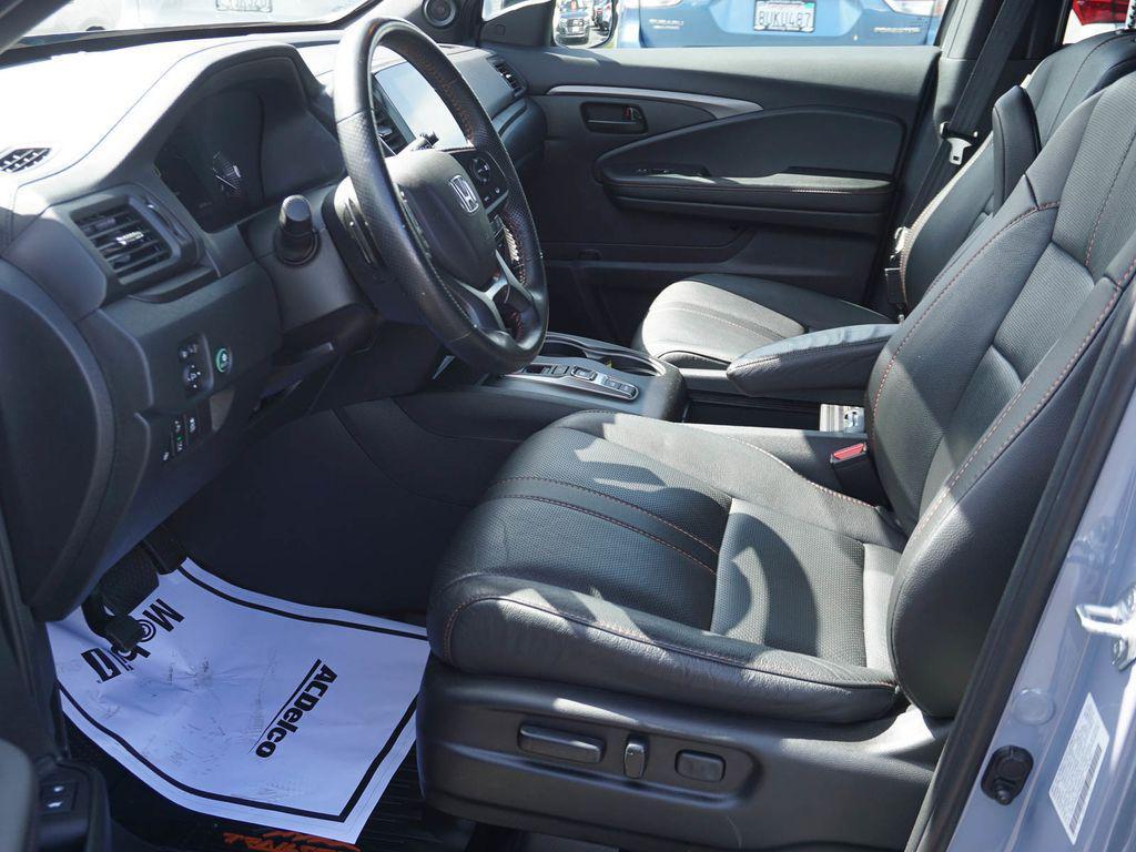 used 2023 Honda Passport car, priced at $33,986