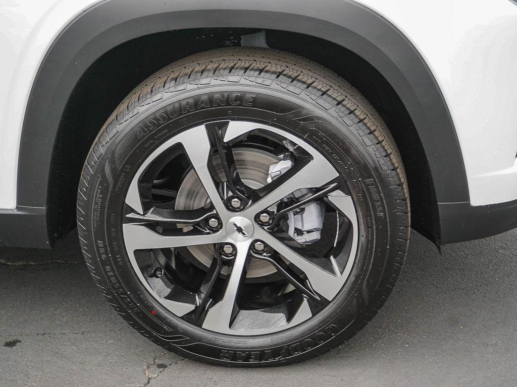 new 2026 Chevrolet Trax car, priced at $25,390