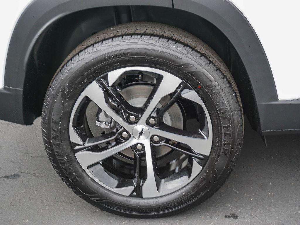 new 2026 Chevrolet Trax car, priced at $25,390