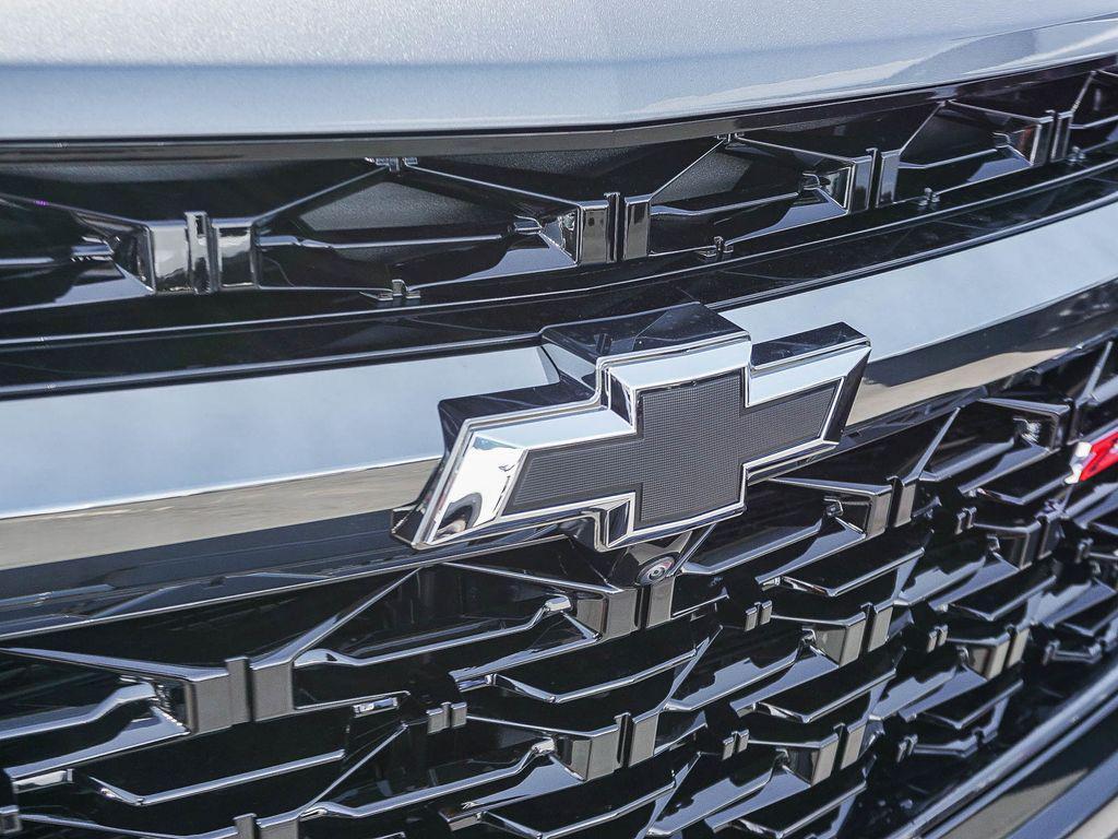 new 2026 Chevrolet Traverse car, priced at $52,555
