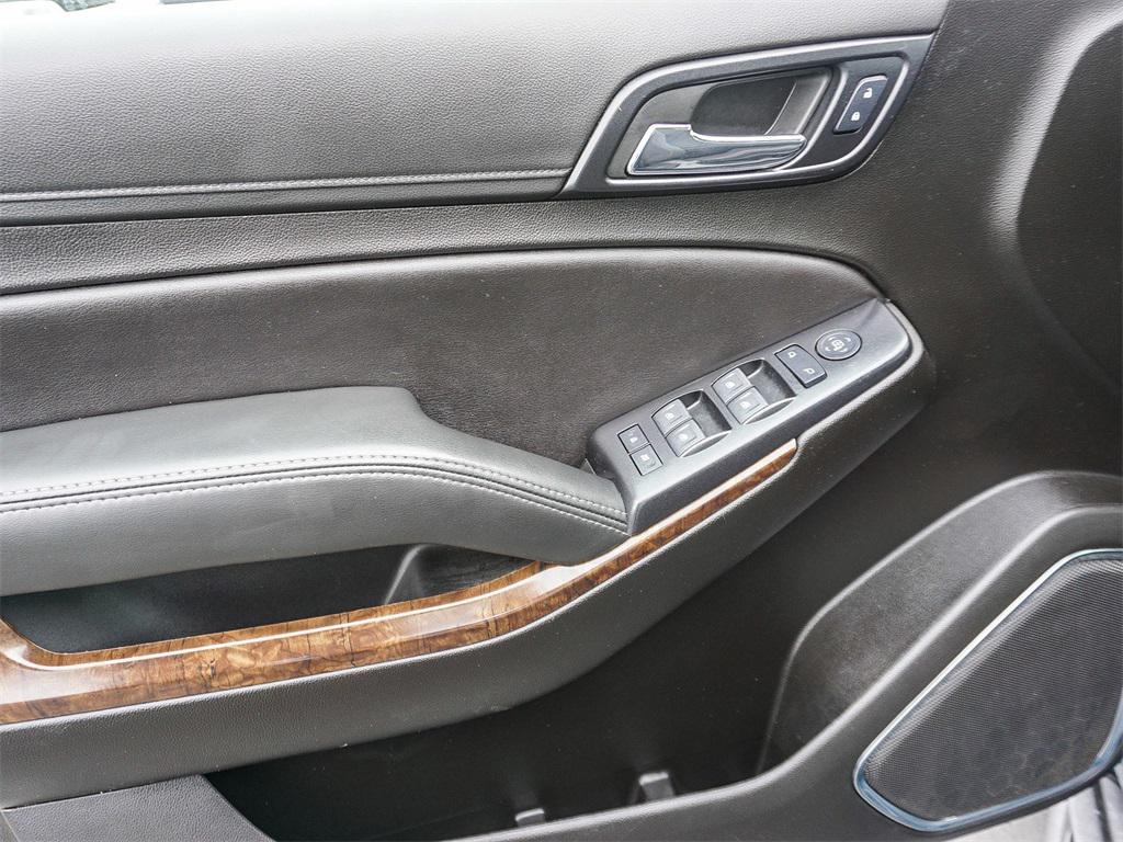 used 2020 Chevrolet Suburban car, priced at $27,096