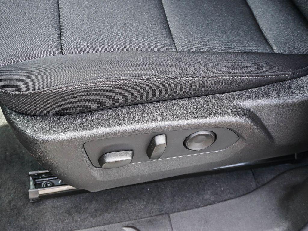new 2026 Chevrolet Colorado car, priced at $32,605
