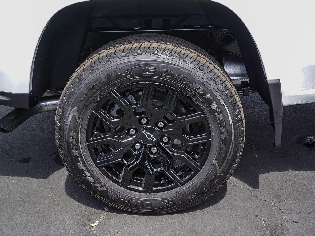new 2026 Chevrolet Colorado car, priced at $32,605