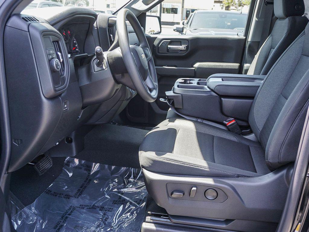 new 2026 Chevrolet Silverado 1500 car, priced at $43,370