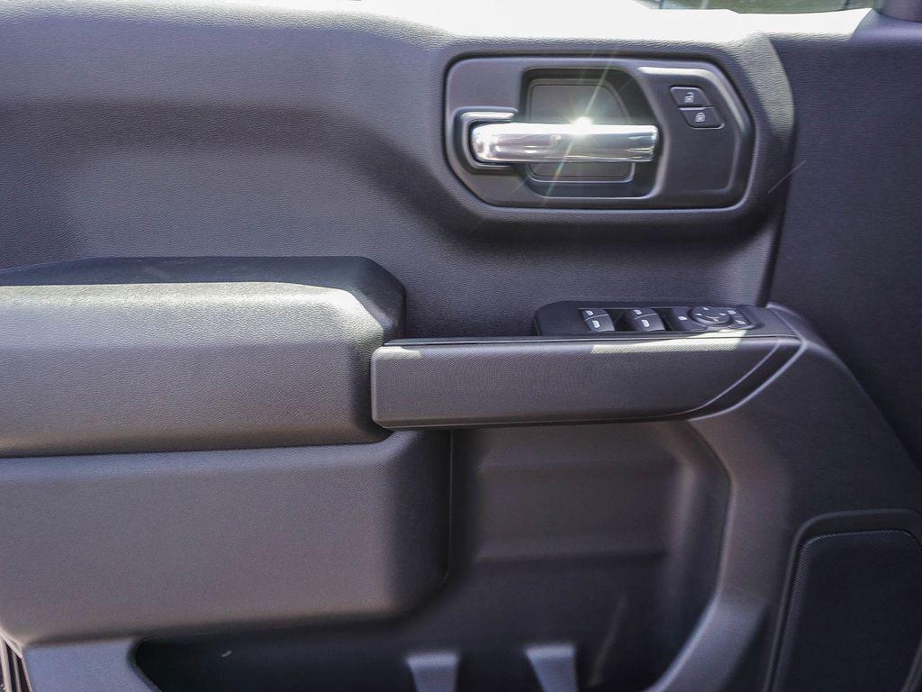 new 2026 Chevrolet Silverado 1500 car, priced at $43,370
