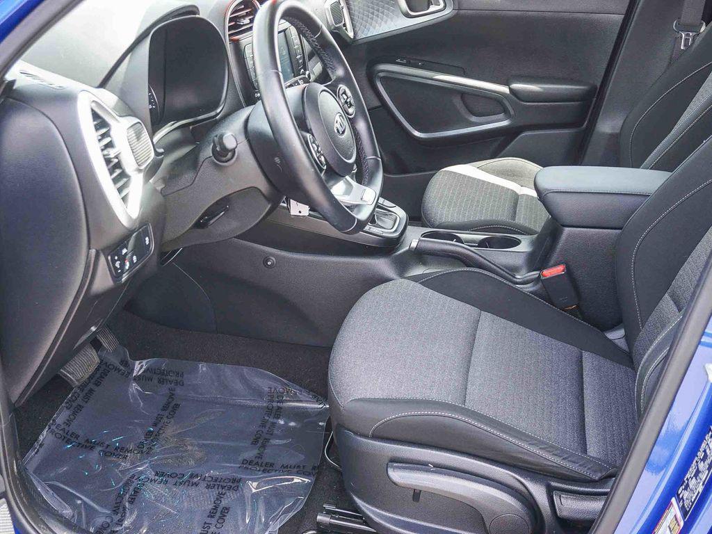 used 2021 Kia Soul car, priced at $16,986