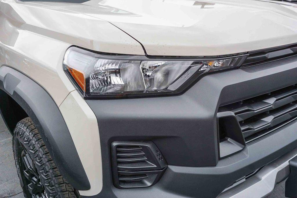 new 2026 Chevrolet Colorado car, priced at $44,435