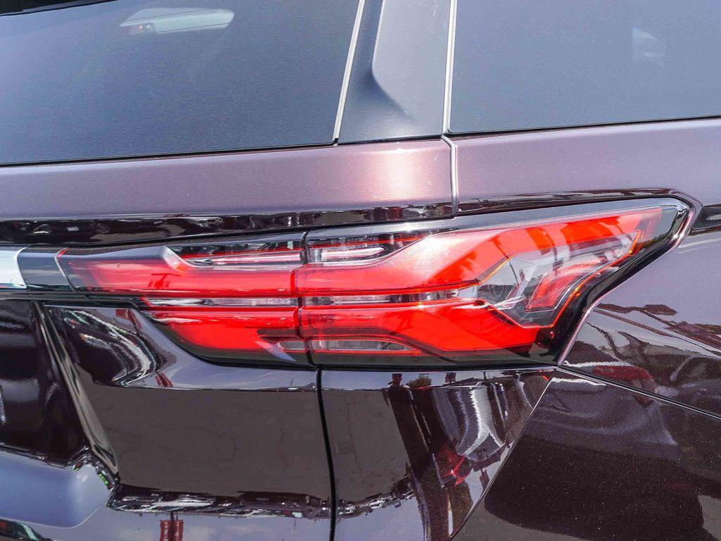 used 2023 Chevrolet Traverse car, priced at $31,831