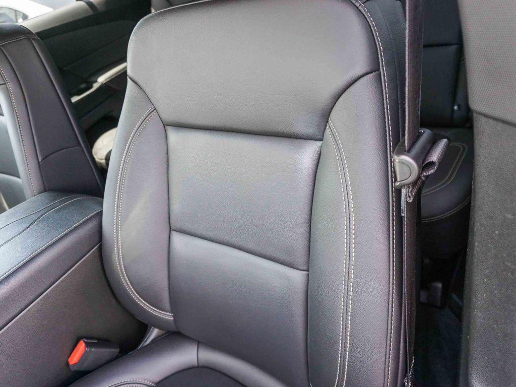 used 2023 Chevrolet Traverse car, priced at $31,831
