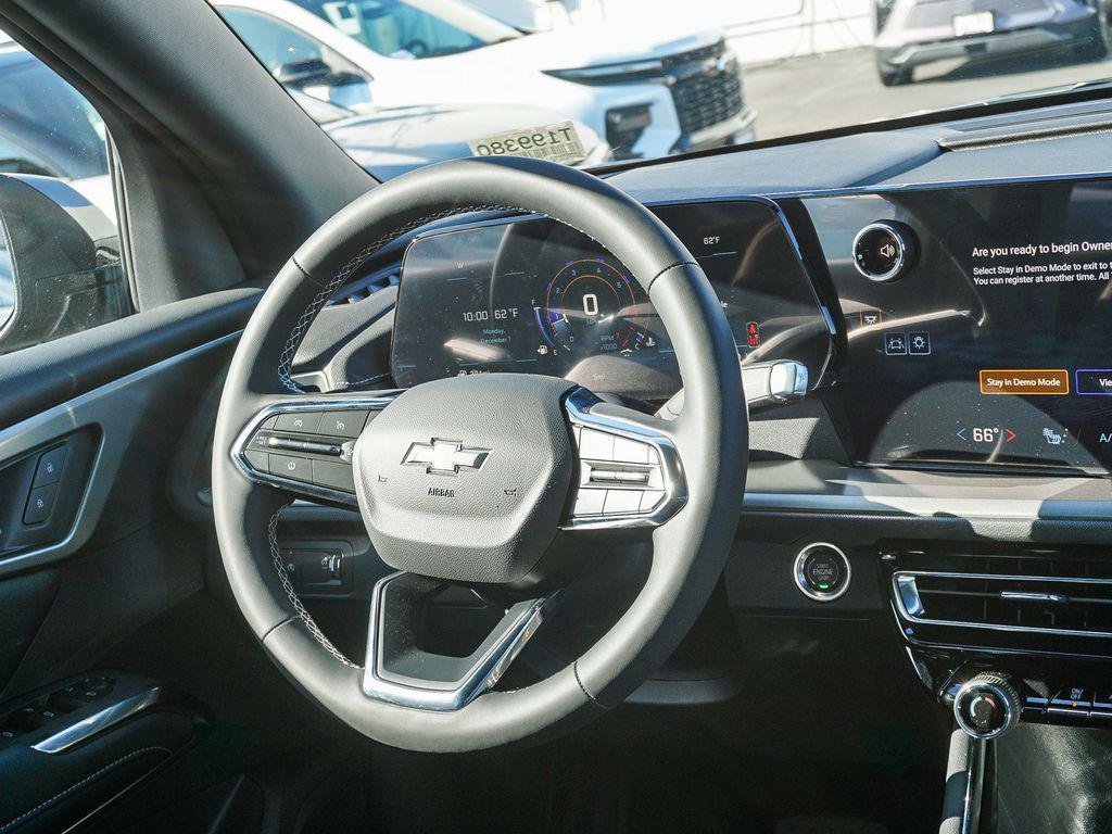 new 2026 Chevrolet Traverse car, priced at $38,992