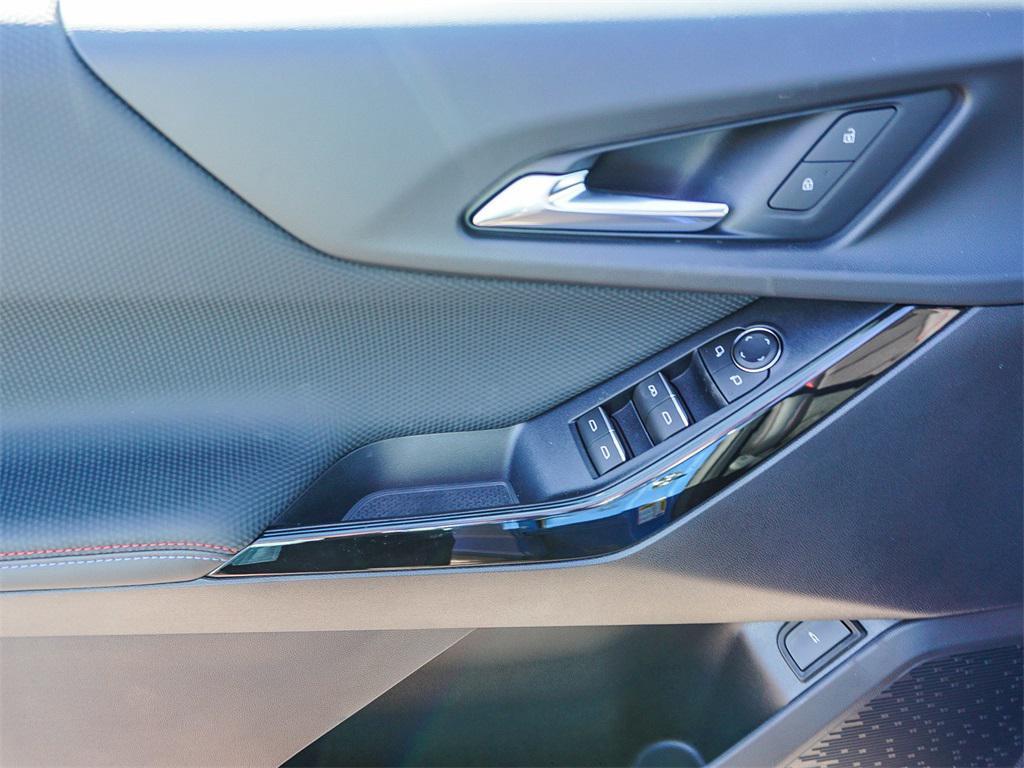 new 2026 Chevrolet Equinox car, priced at $31,915