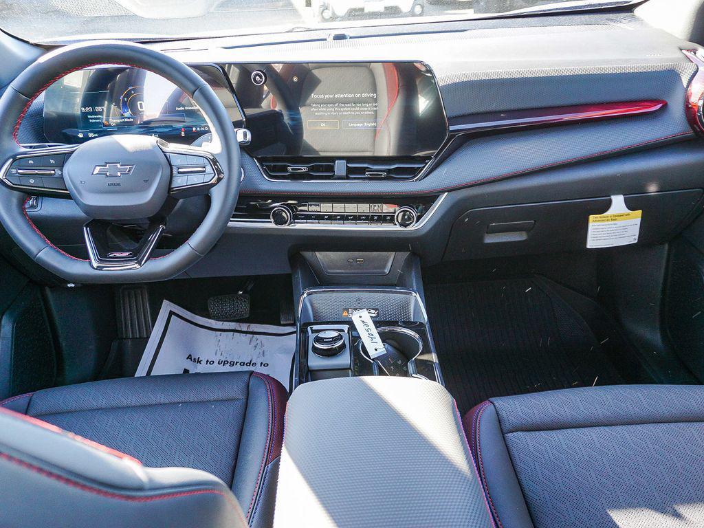 new 2026 Chevrolet Equinox car, priced at $30,415