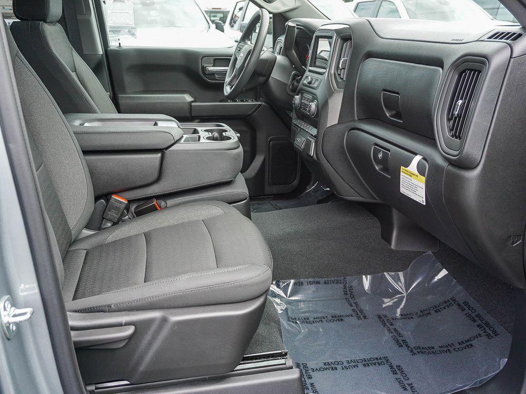 new 2026 Chevrolet Silverado 1500 car, priced at $43,370
