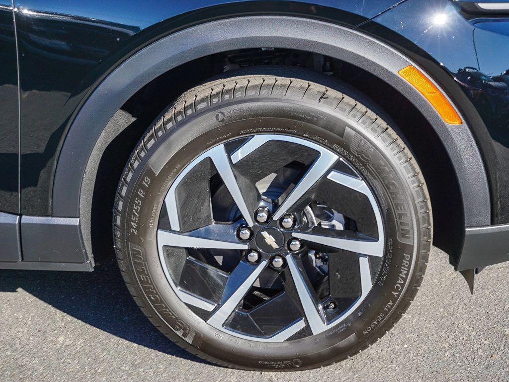 new 2026 Chevrolet Equinox EV car, priced at $29,070